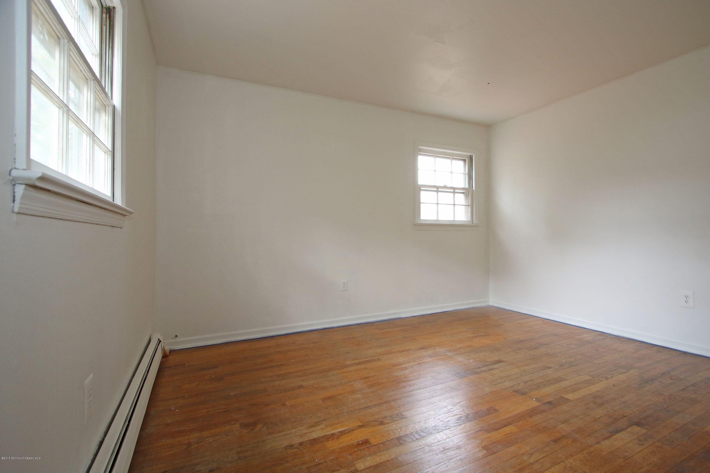 673 Locust Point Road Atlantic Highlands, NJ 07716 - Photo 14 of 32 IMG_8520a