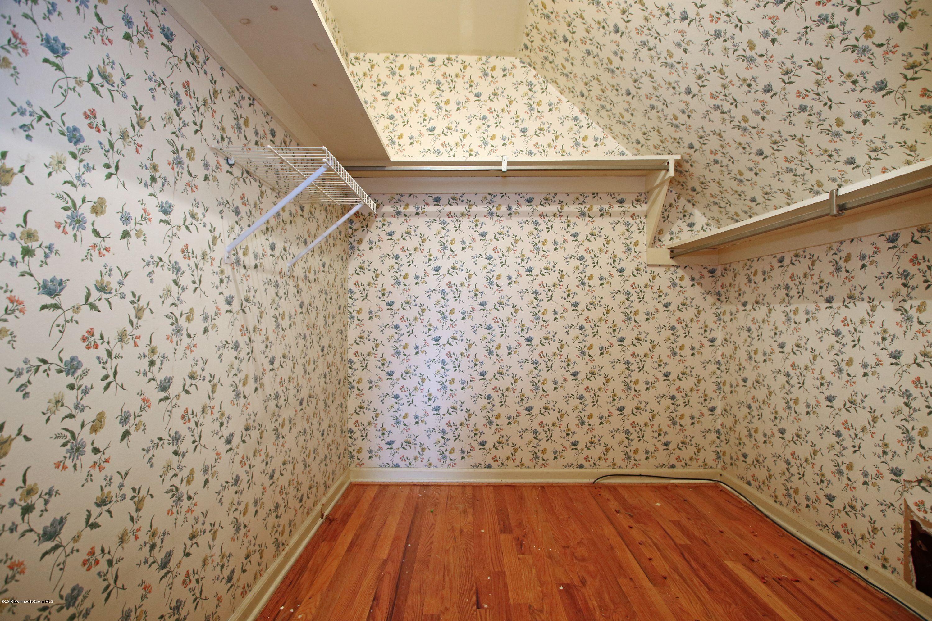 673 Locust Point Road Atlantic Highlands, NJ 07716 - Photo 20 of 32 IMG_8539a