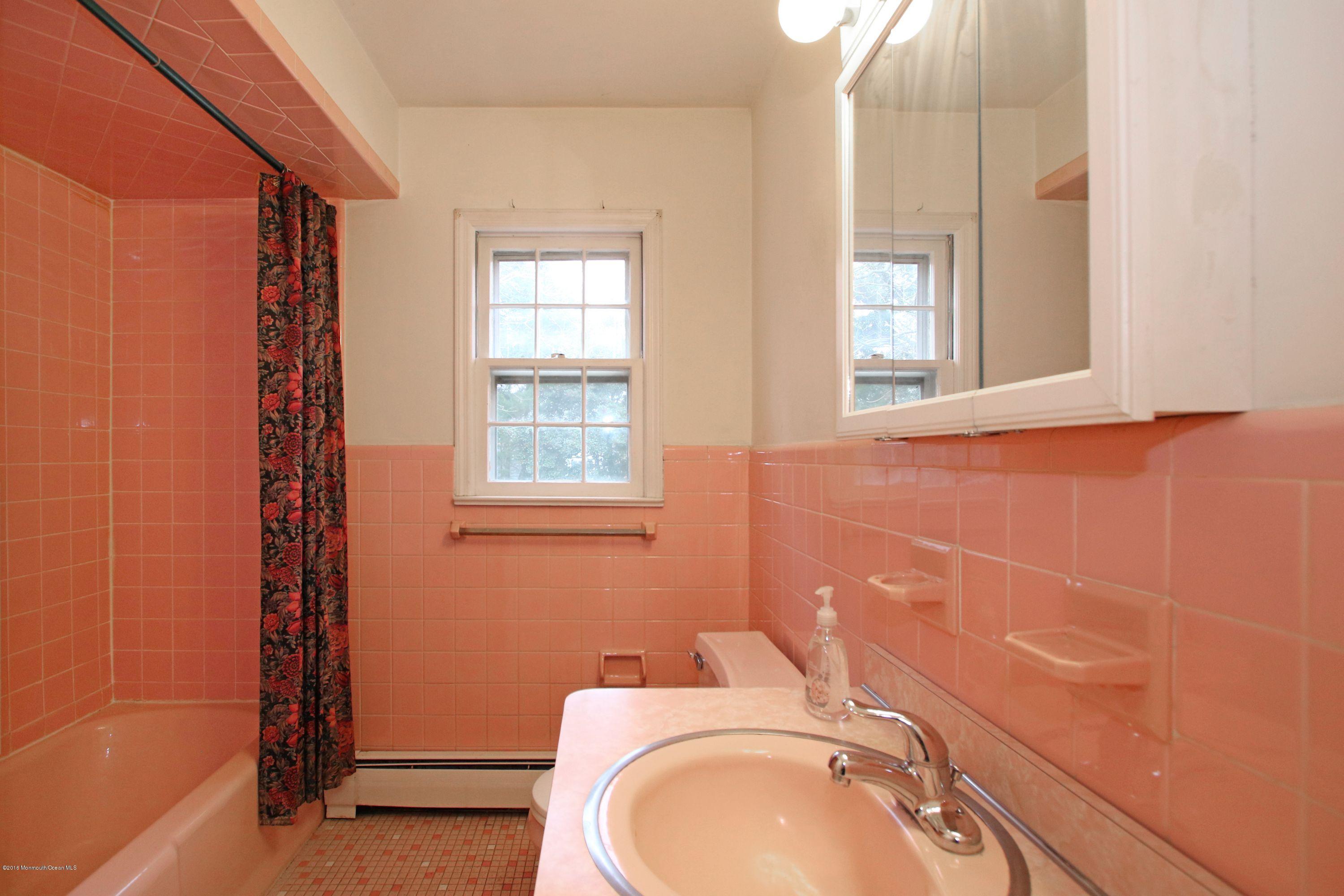 673 Locust Point Road Atlantic Highlands, NJ 07716 - Photo 24 of 32 IMG_8546a