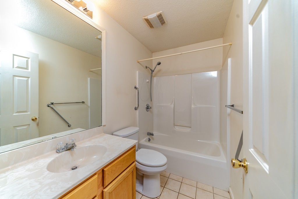 45 Trinity Drive West Springfield, MA 01089 - Photo 10 of 20 Gallery Image 10