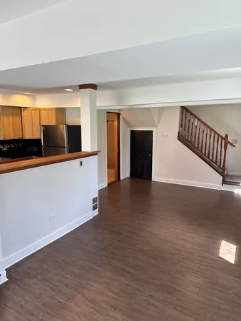 $319,900 | 4737 Winchester Avenue, Lisle, IL 60532