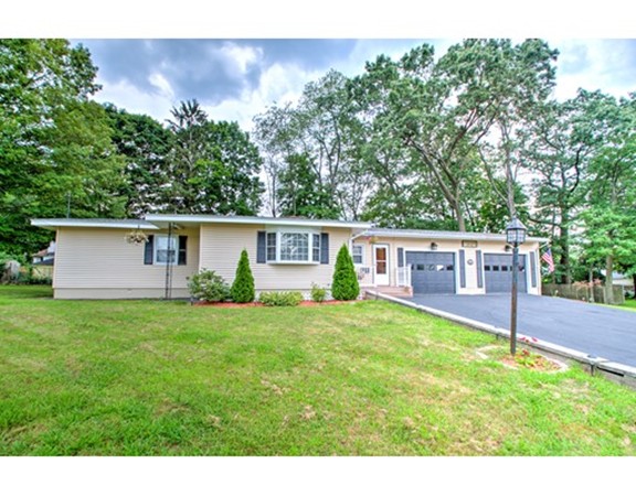 20 Francella Road Methuen, MA 01844 - Photo 1 of 29 Gallery Image 1