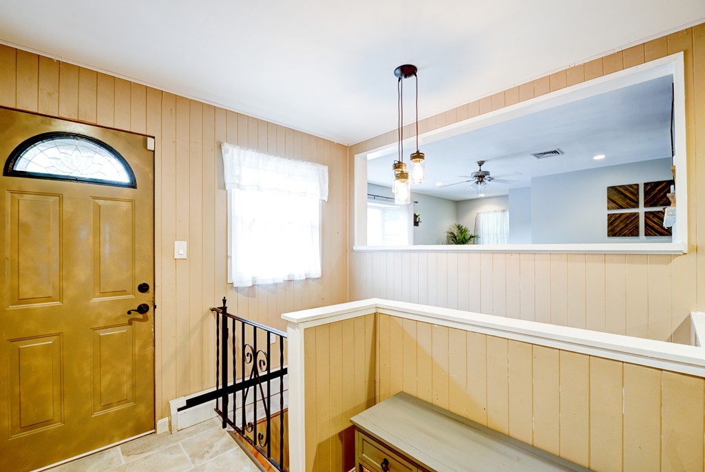 20 Francella Road Methuen, MA 01844 - Photo 7 of 29 Gallery Image 7