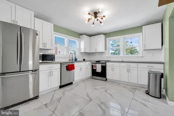 $459,900 | 367 South South Green Street, Tuckerton, NJ 08087