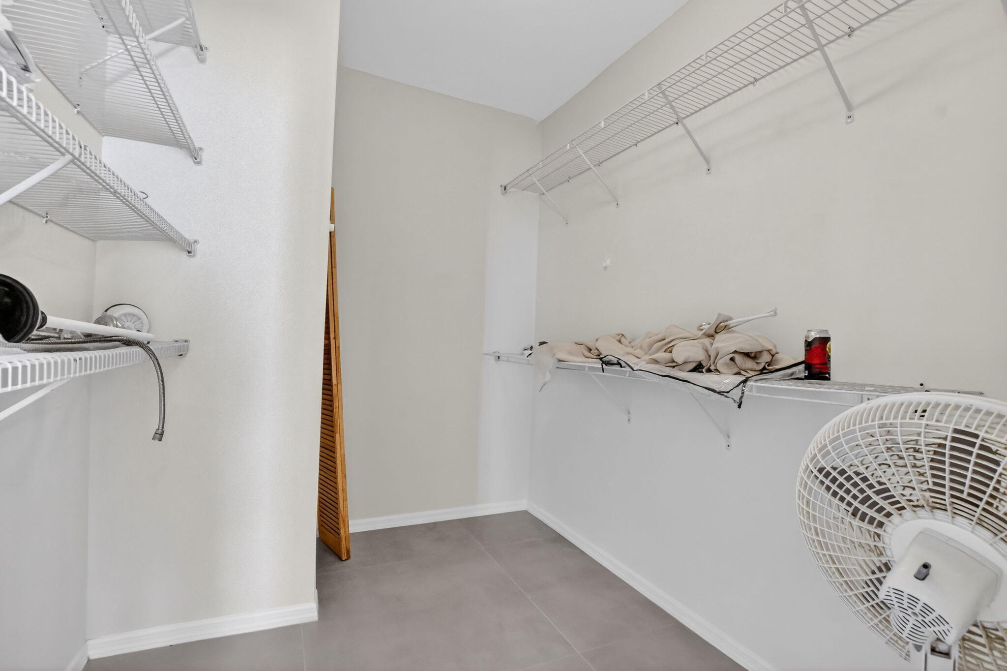 467 Northeast 31st Street Boca Raton, FL 33431 - Photo 15 of 18 a bathroom with a bathtub and shower