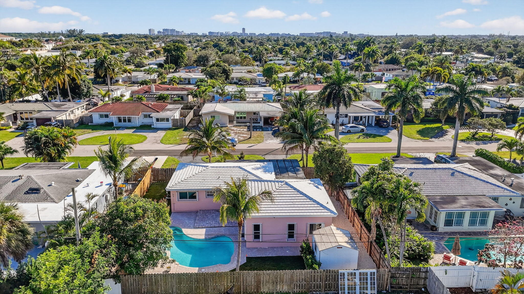 467 Northeast 31st Street Boca Raton, FL 33431 - Photo 17 of 18 an aerial view of residential houses with outdoor space and swimming pool