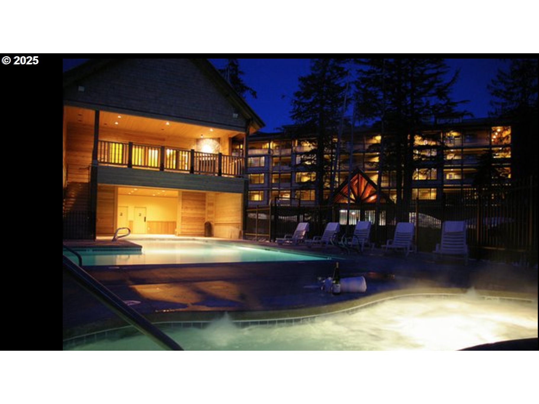 31254 East Collins Lake Road, Unit 22 Government Camp, OR 97028 - Photo 39 of 44 a black and white photo of a living room