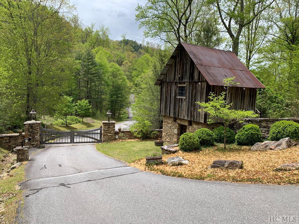 Lot 17 Pilot Knob Road Tuckasegee, NC 28783 - Photo 12 of 13 Gallery Image 12