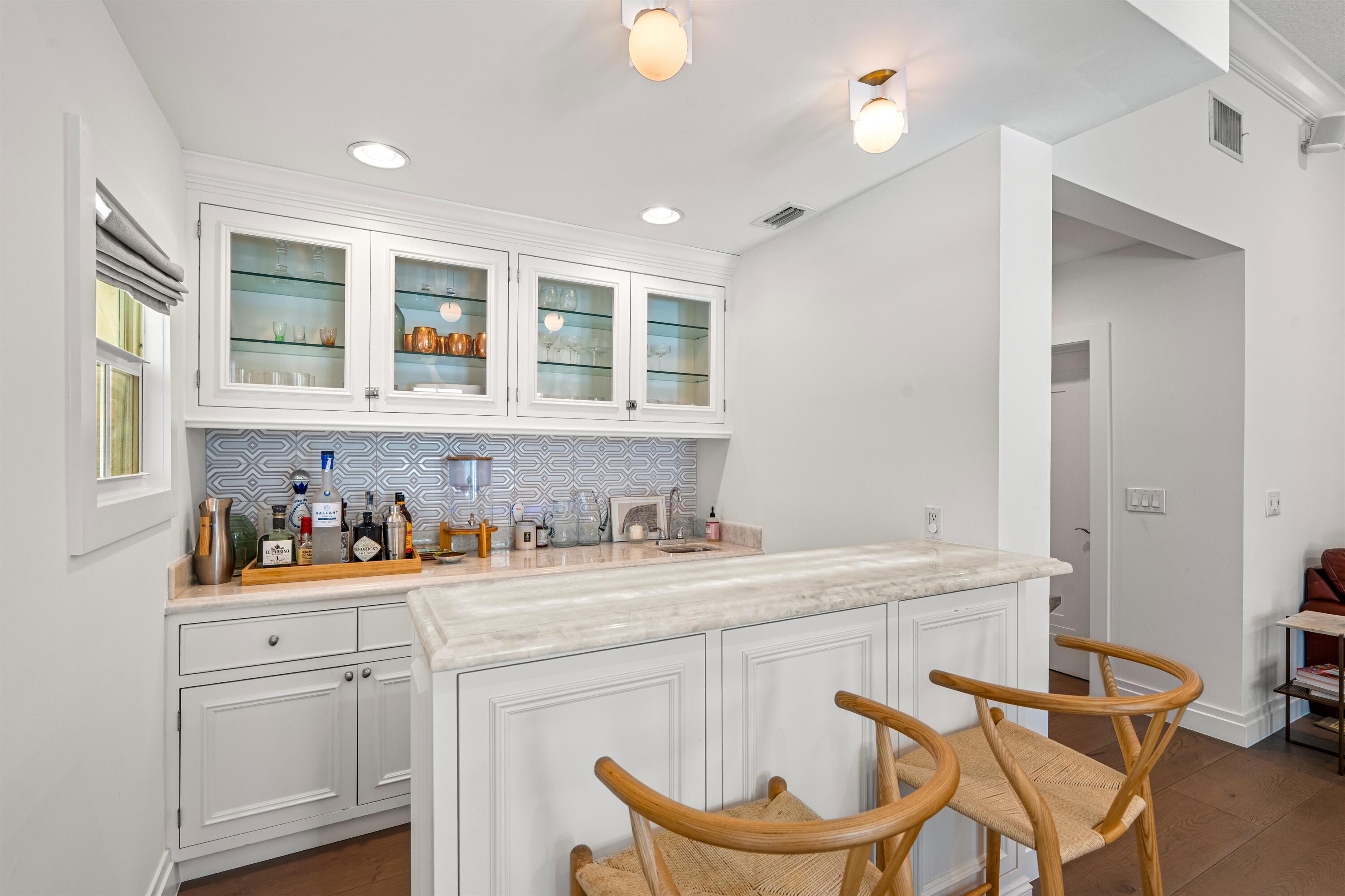 399 Florenada Terrace Boca Raton, FL 33486 - Photo 19 of 39 WETBAR_DT