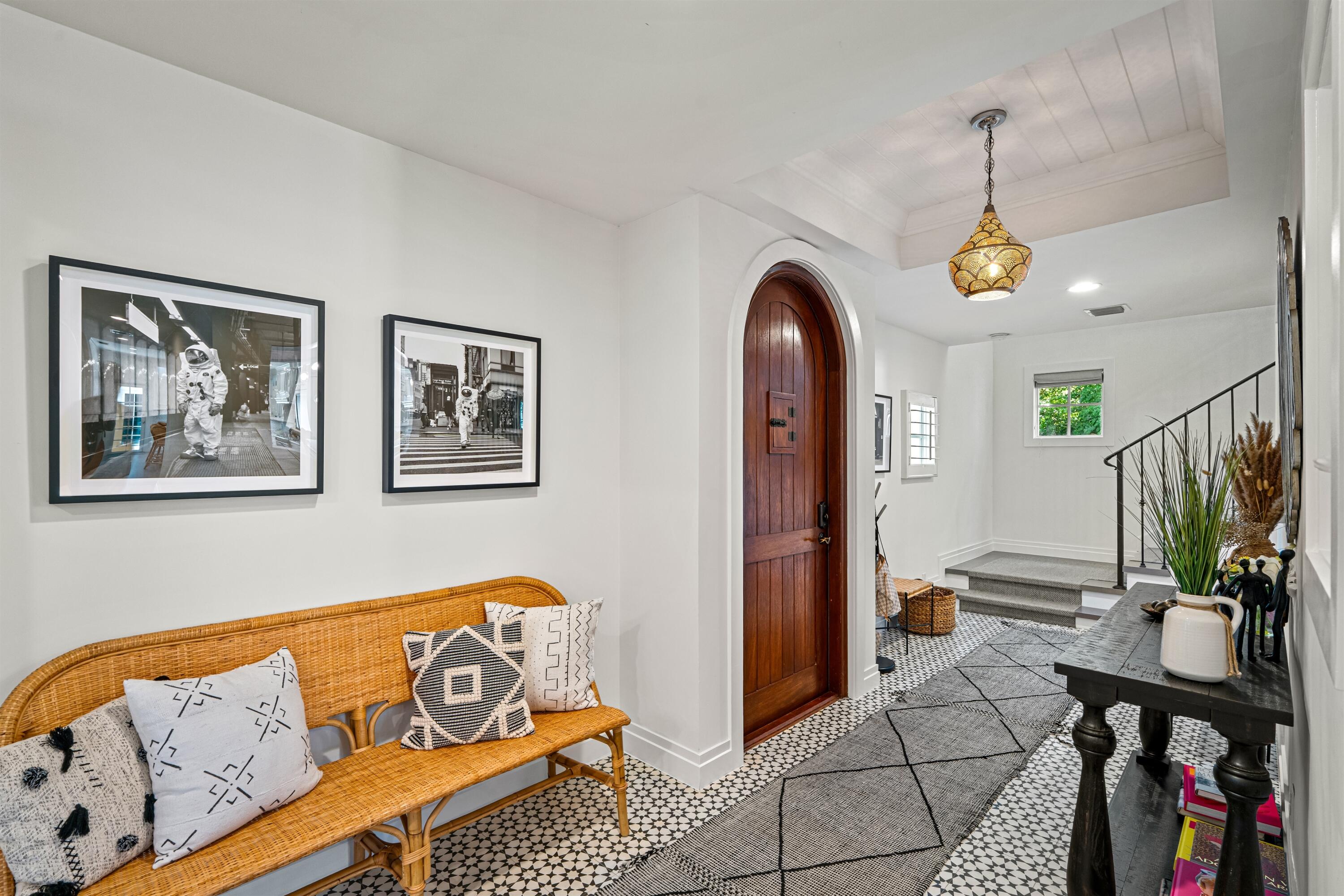 399 Florenada Terrace Boca Raton, FL 33486 - Photo 6 of 39 MUDROOM_DT