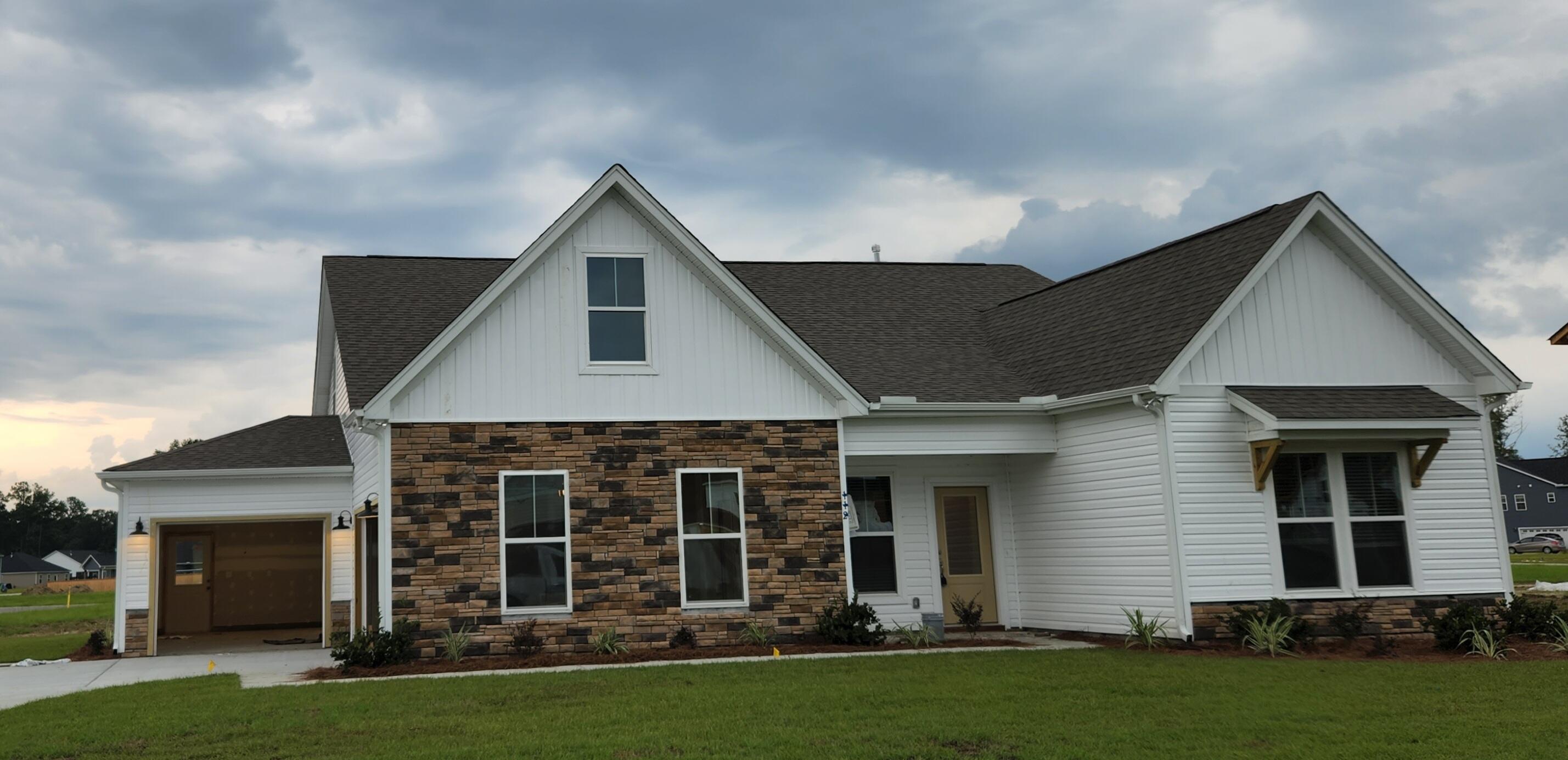 112 Clay Hl Loop Ridgeville, SC 29472 - Photo 1 of 3 TL107 Pic (Mercer A)