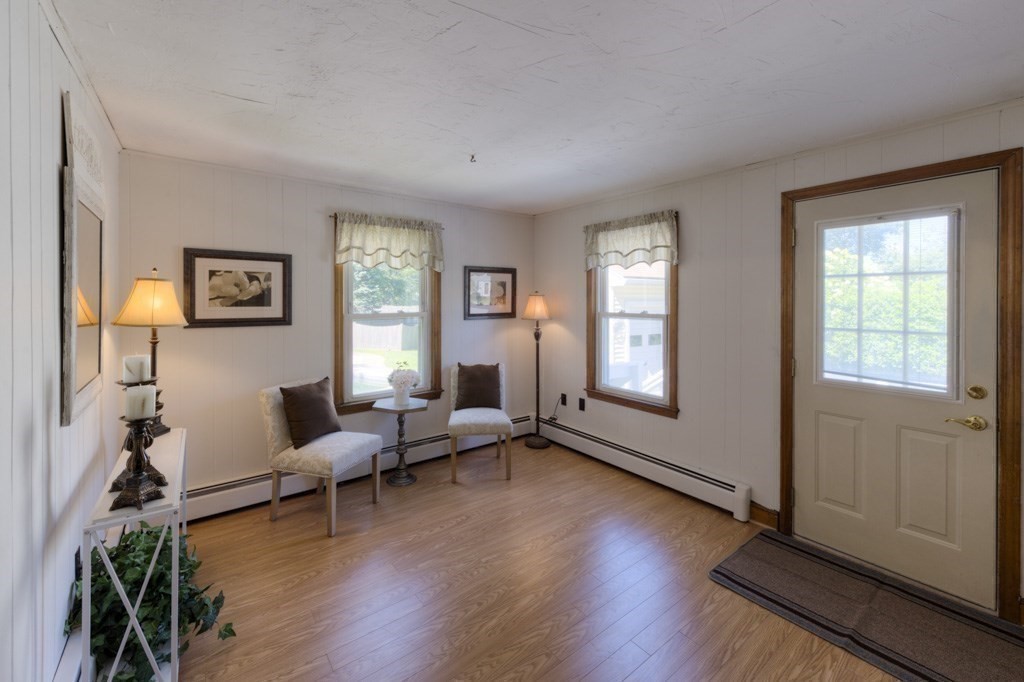 44 Queensview Road Marlborough, MA 01752 - Photo 11 of 42 Gallery Image 11