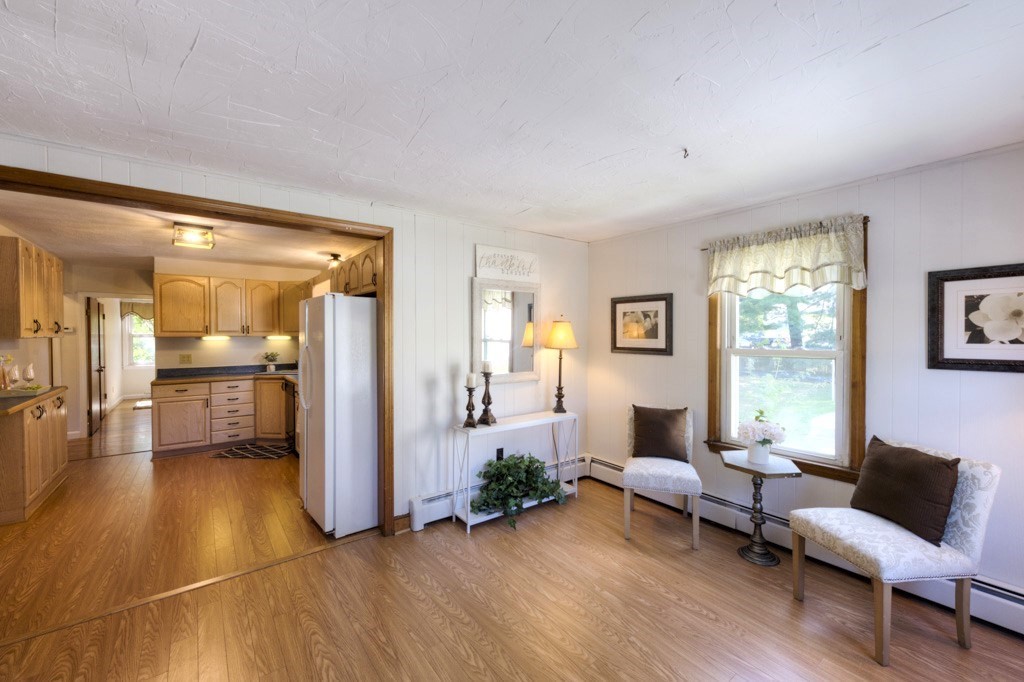 44 Queensview Road Marlborough, MA 01752 - Photo 12 of 42 Gallery Image 12