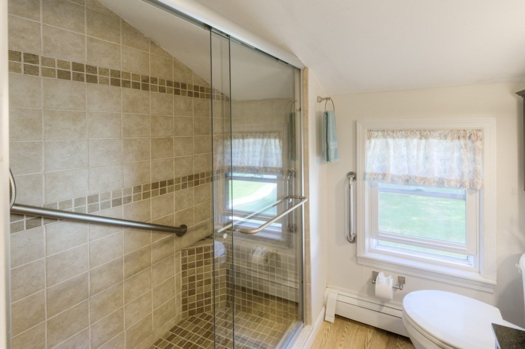 44 Queensview Road Marlborough, MA 01752 - Photo 28 of 42 Gallery Image 28