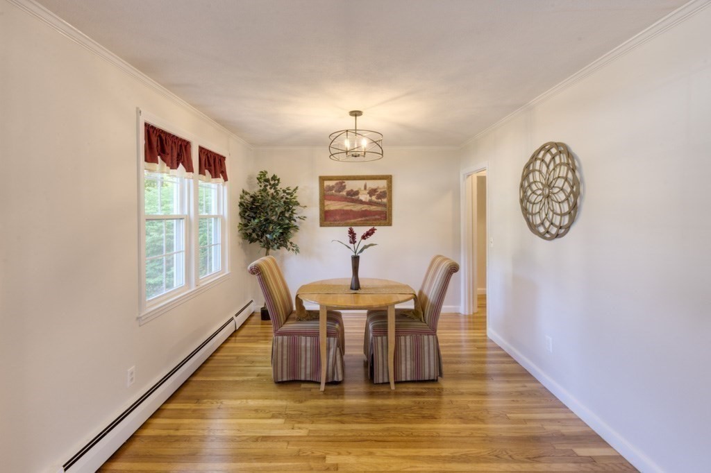 44 Queensview Road Marlborough, MA 01752 - Photo 7 of 42 Gallery Image 7