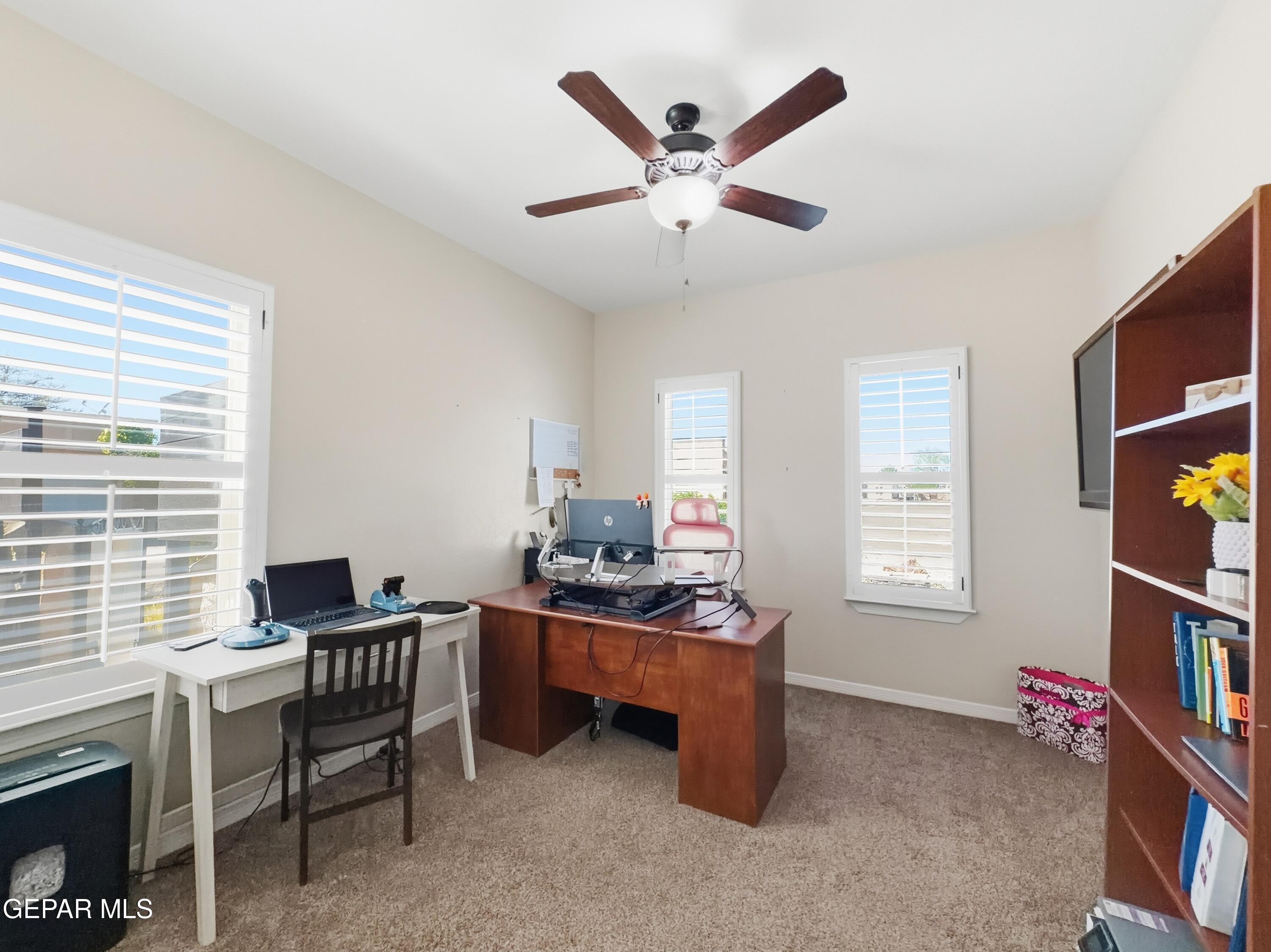 1024 Maximo Street El Paso, TX 79932 - Photo 23 of 47 image00035