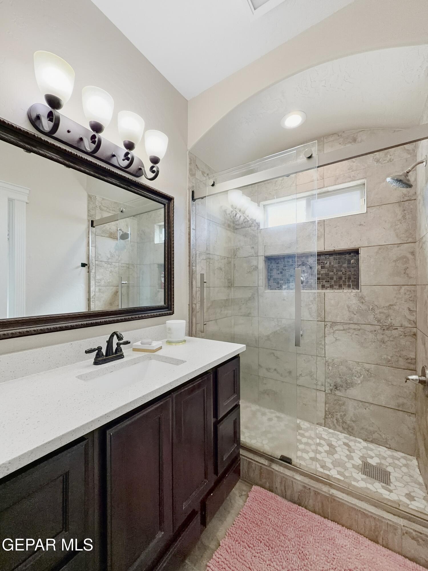 1024 Maximo Street El Paso, TX 79932 - Photo 37 of 47 image00034