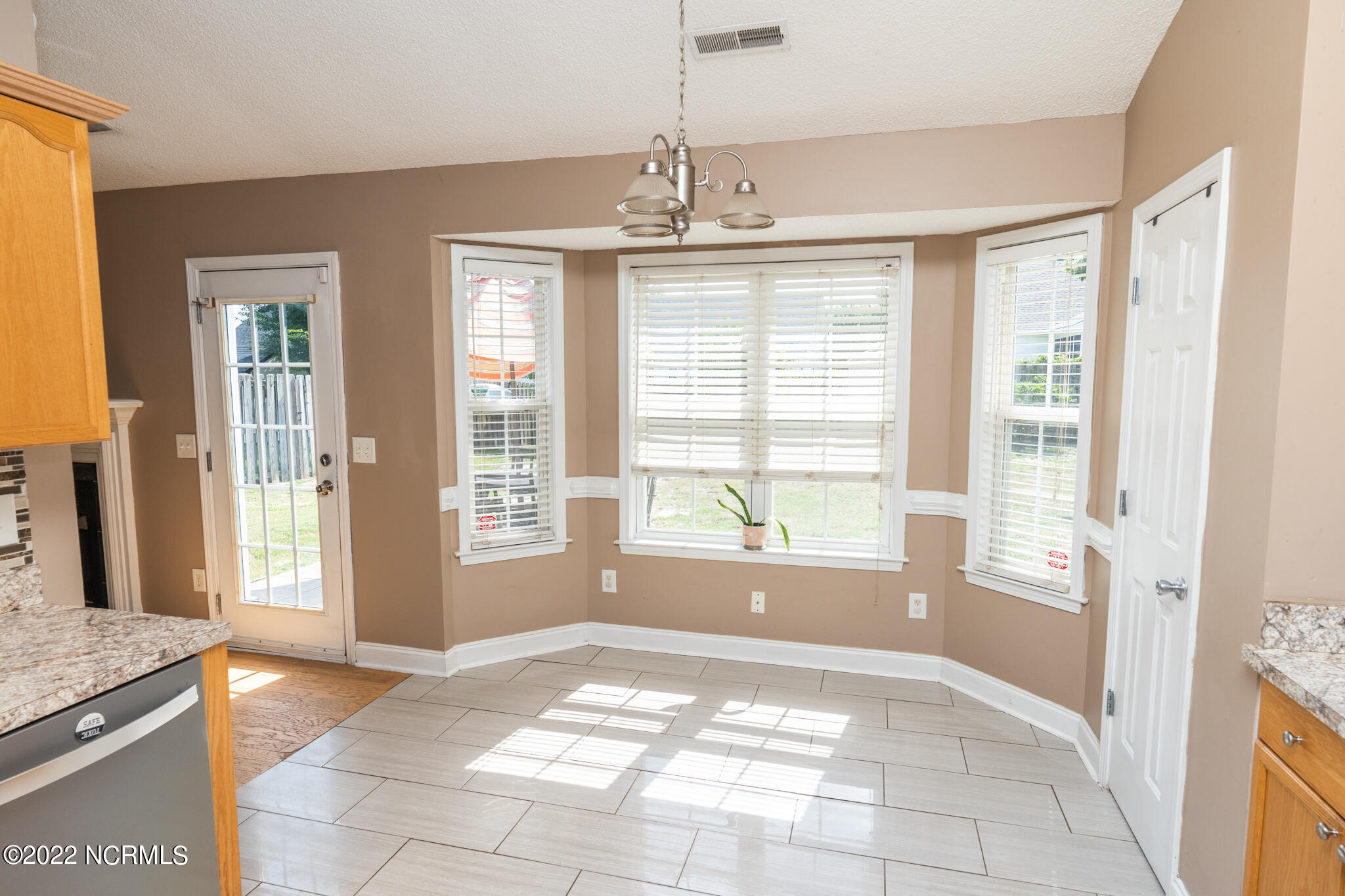 6321 Stapleton Road Wilmington, NC 28412 - Photo 9 of 28 DSC03528