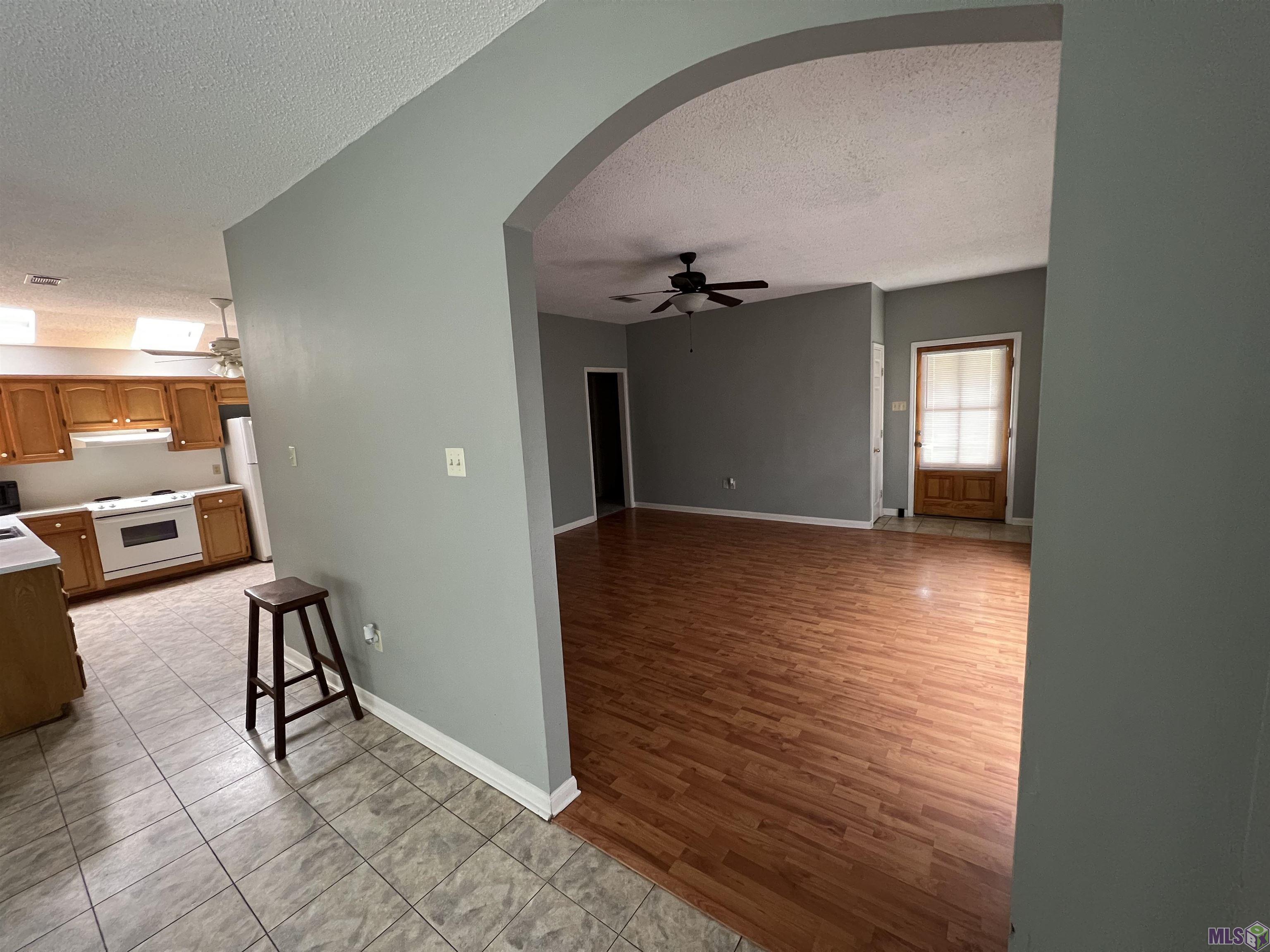 3650 Christina Avenue Baton Rouge, LA 70820 - Photo 4 of 13