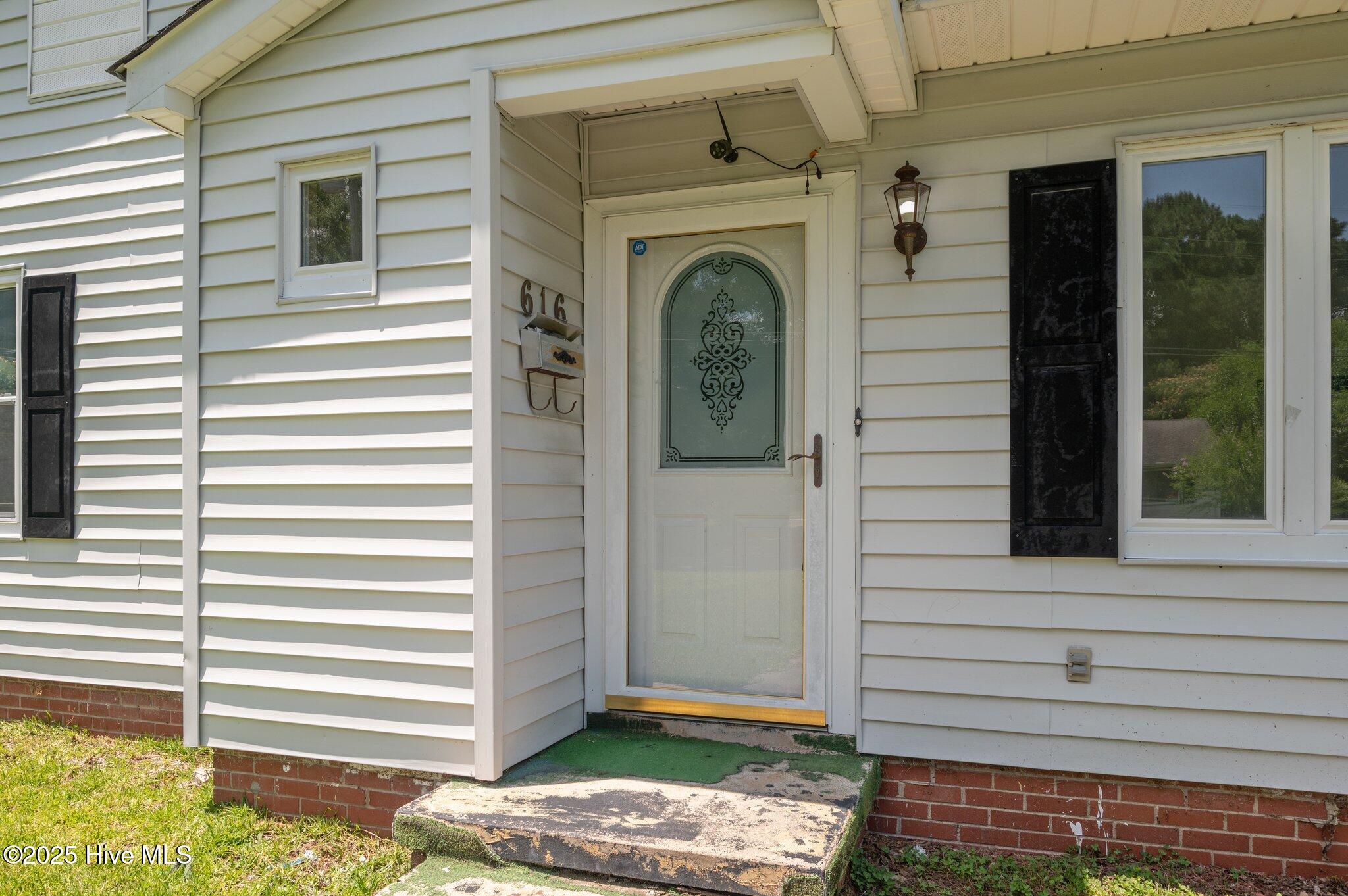 616 Larkspur Road Kinston, NC 28501 - Photo 3 of 49 Front Door