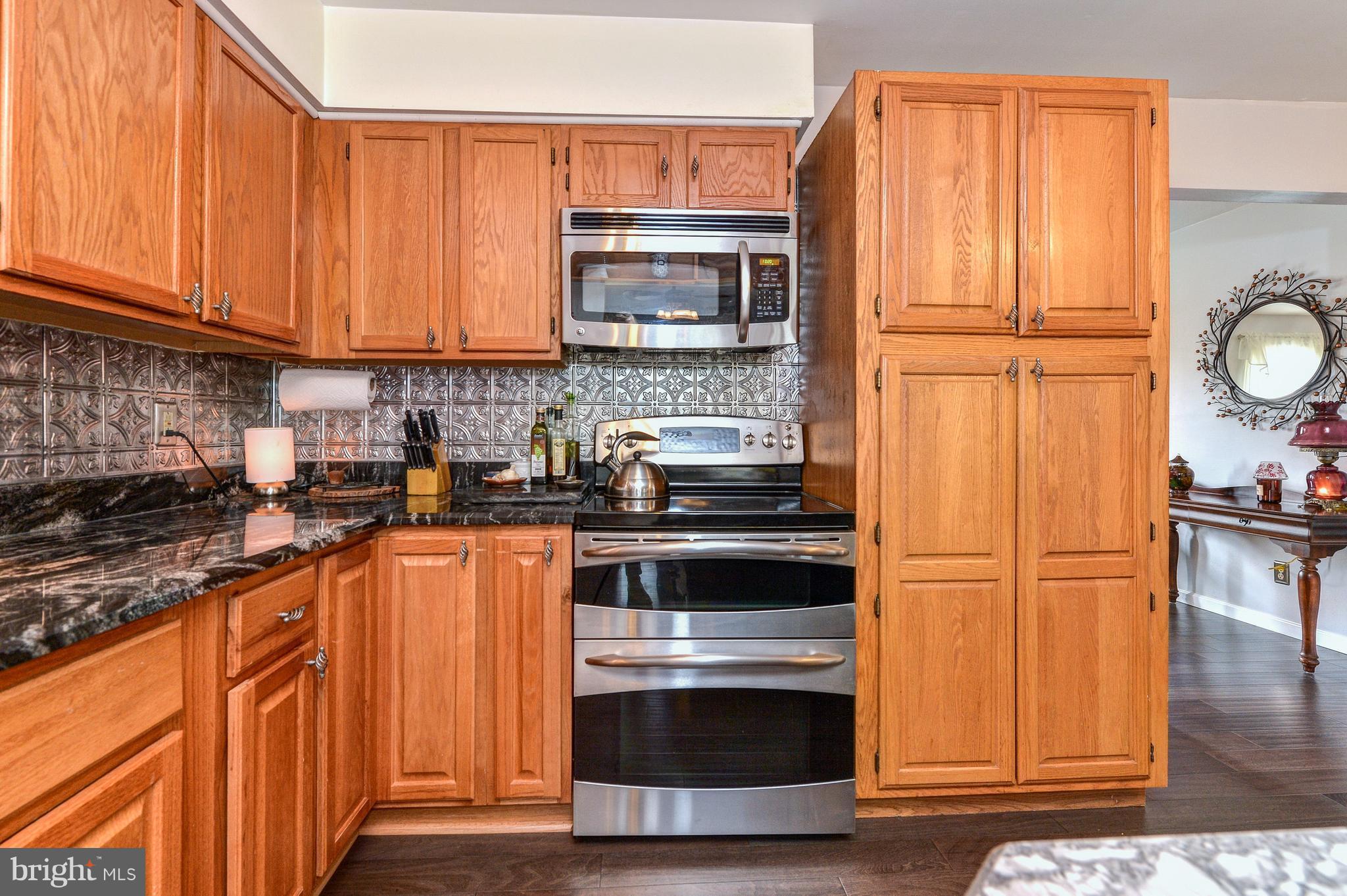 1307 Oldfield Point Road Elkton, MD 21921 - Photo 6 of 27 STAINLESS STEEL APPLIANCES