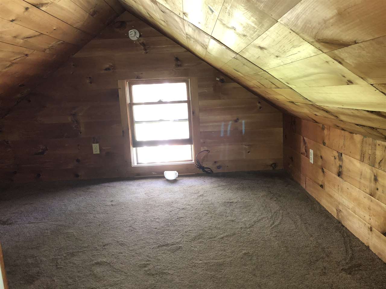 1693 N Road Newbury, VT 05051 - Photo 17 of 18 Gallery Image 17