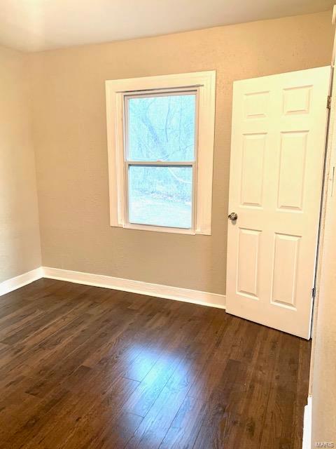 8702 Wales Road St. Louis, MO 63121 - Photo 11 of 34 Gallery Image 11
