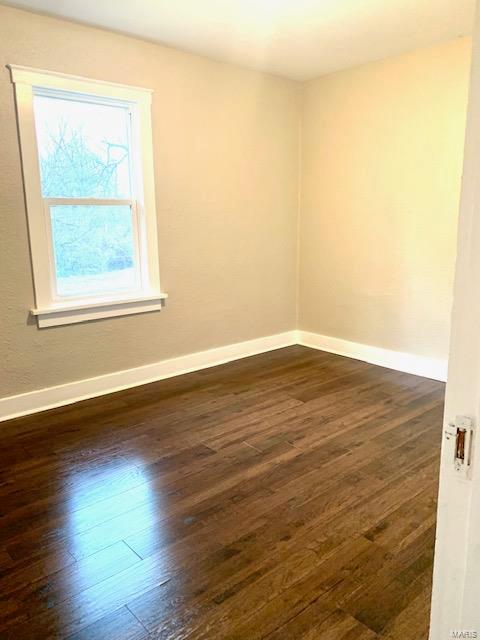 8702 Wales Road St. Louis, MO 63121 - Photo 23 of 34 Gallery Image 23