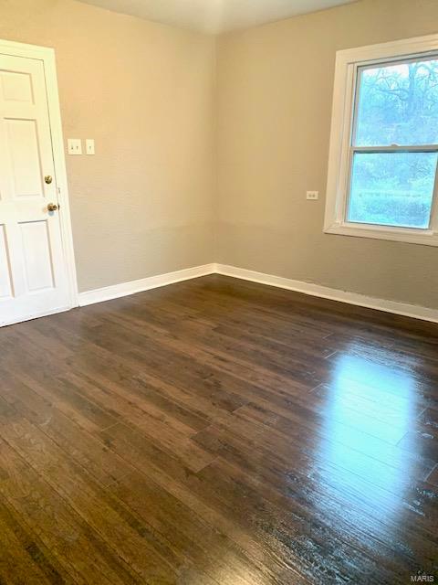 8702 Wales Road St. Louis, MO 63121 - Photo 25 of 34 Gallery Image 25