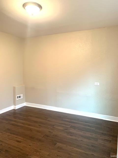 8702 Wales Road St. Louis, MO 63121 - Photo 10 of 34 Gallery Image 10