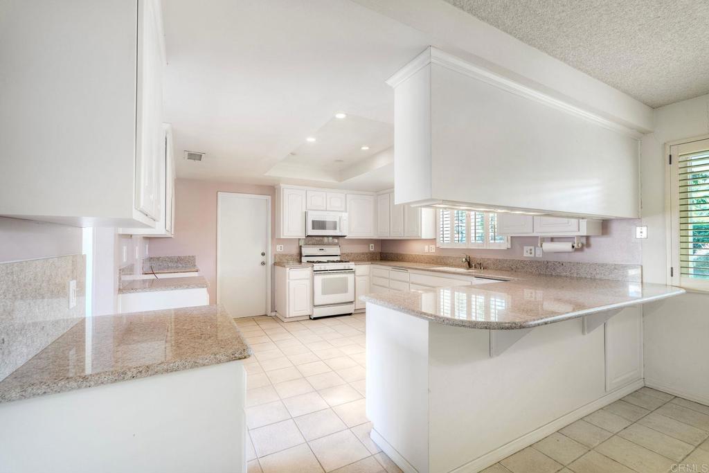 5771 Old Ranch Road Oceanside, CA 92057 - Photo 11 of 32