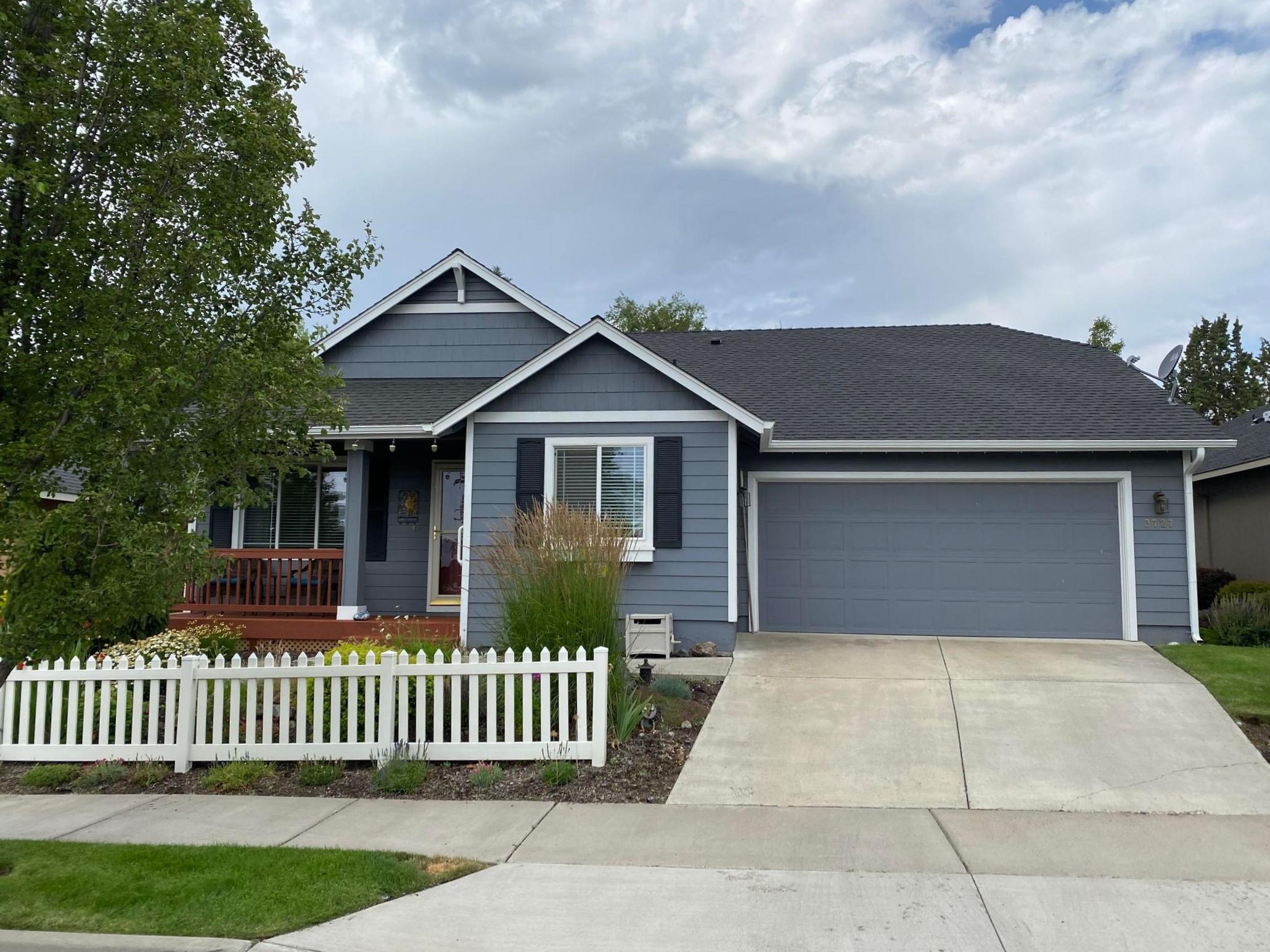 3727 Southwest 30th Street Redmond, OR 97756 - Photo 1 of 17 001