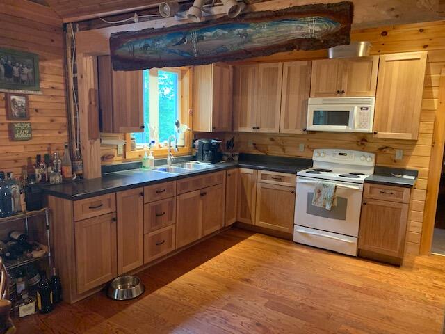 31 Birch Road Sebec, ME 04481 - Photo 4 of 31 MacKenzie 22
