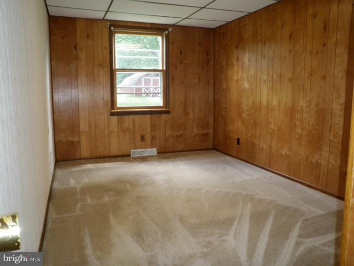 556 Fritztown Road Sinking Spring, PA 19608 - Photo 10 of 23