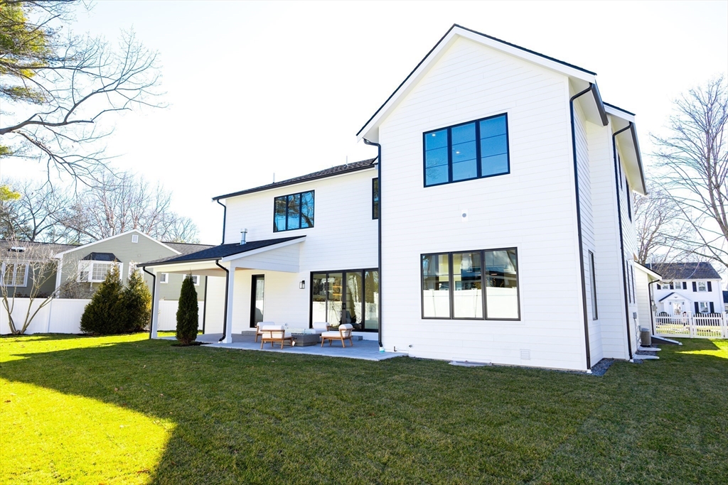 22 Defrancesco Circle Needham, MA 02492 - Photo 24 of 24 Gallery Image 24