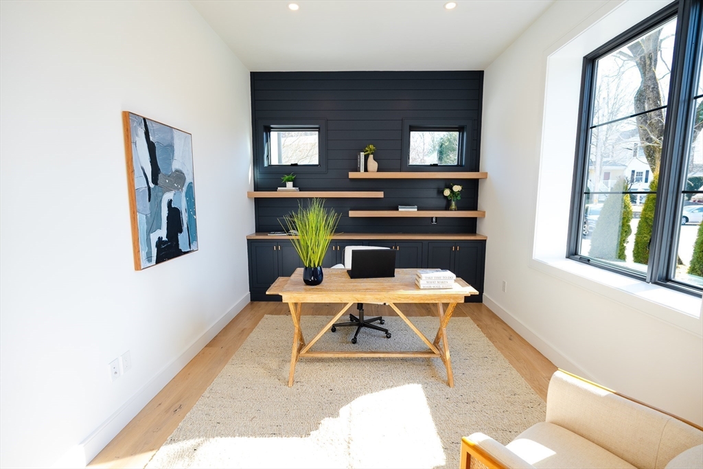 22 Defrancesco Circle Needham, MA 02492 - Photo 7 of 24 Gallery Image 7