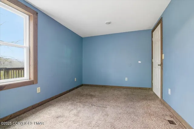 $225,000 | 760 Hudson Street, Hawley, PA 18428