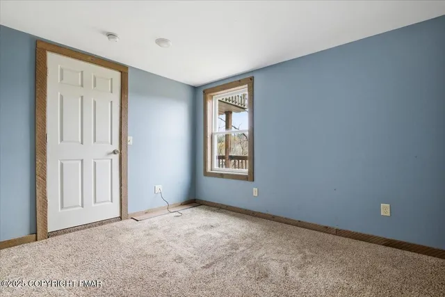 $225,000 | 760 Hudson Street, Hawley, PA 18428