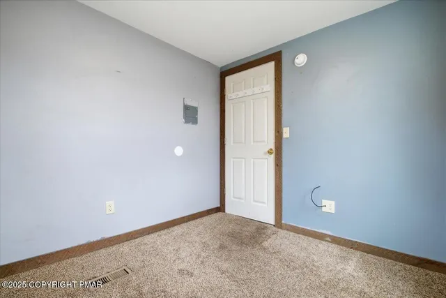 $225,000 | 760 Hudson Street, Hawley, PA 18428