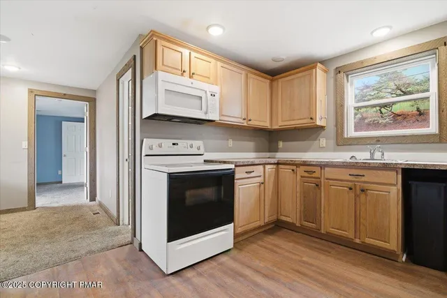 $225,000 | 760 Hudson Street, Hawley, PA 18428