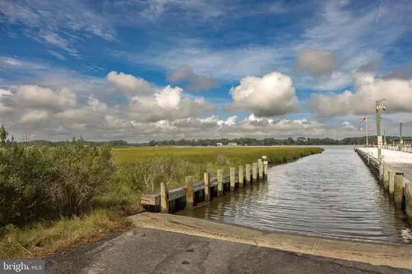 $159,900 | 273 Woodhaven Court, Berlin, MD 21811