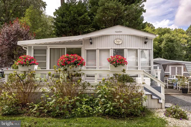 $159,900 | 273 Woodhaven Court, Berlin, MD 21811