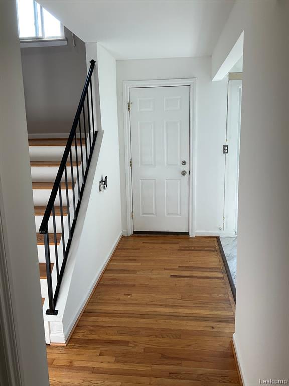 8401 18 18 Mile Road, Unit 19 Sterling Heights, MI 48313 - Photo 3 of 24