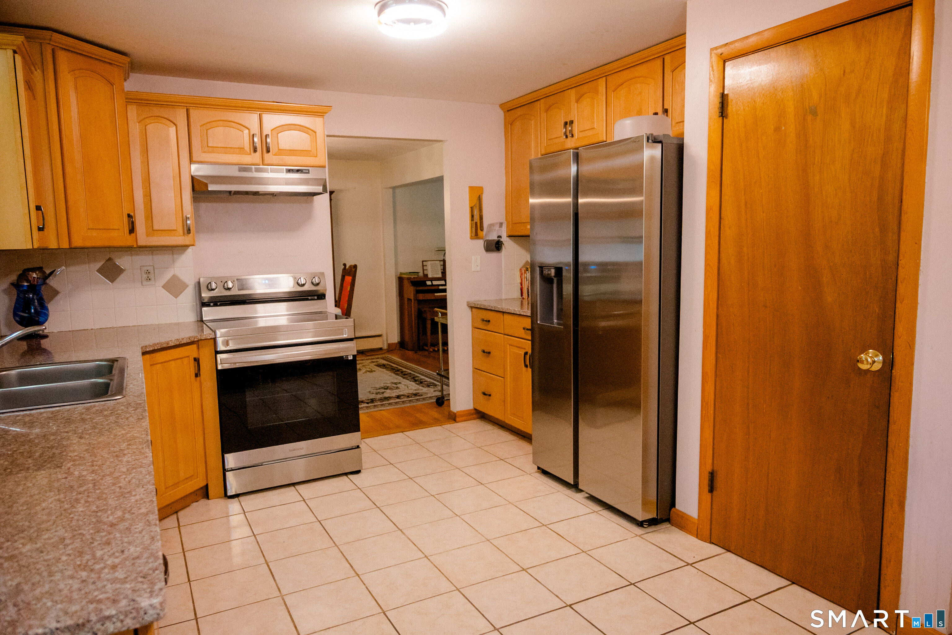 69 Discovery Road Vernon, CT 06066 - Photo 7 of 31 Gallery Image 7