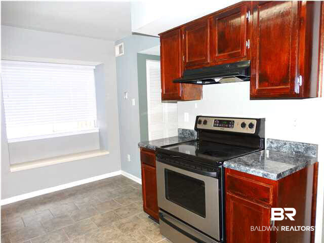 6701 Dickens Ferry Road, Unit 83 Mobile, AL 36608 - Photo 8 of 11