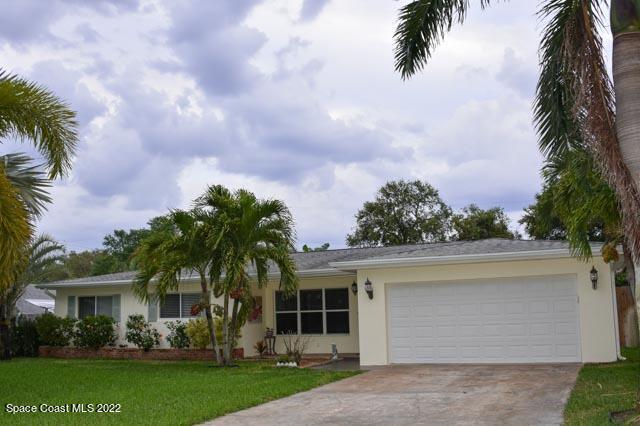 926 Santa Cruz Road Cocoa Beach, FL 32931 - Photo 8 of 24 Front2