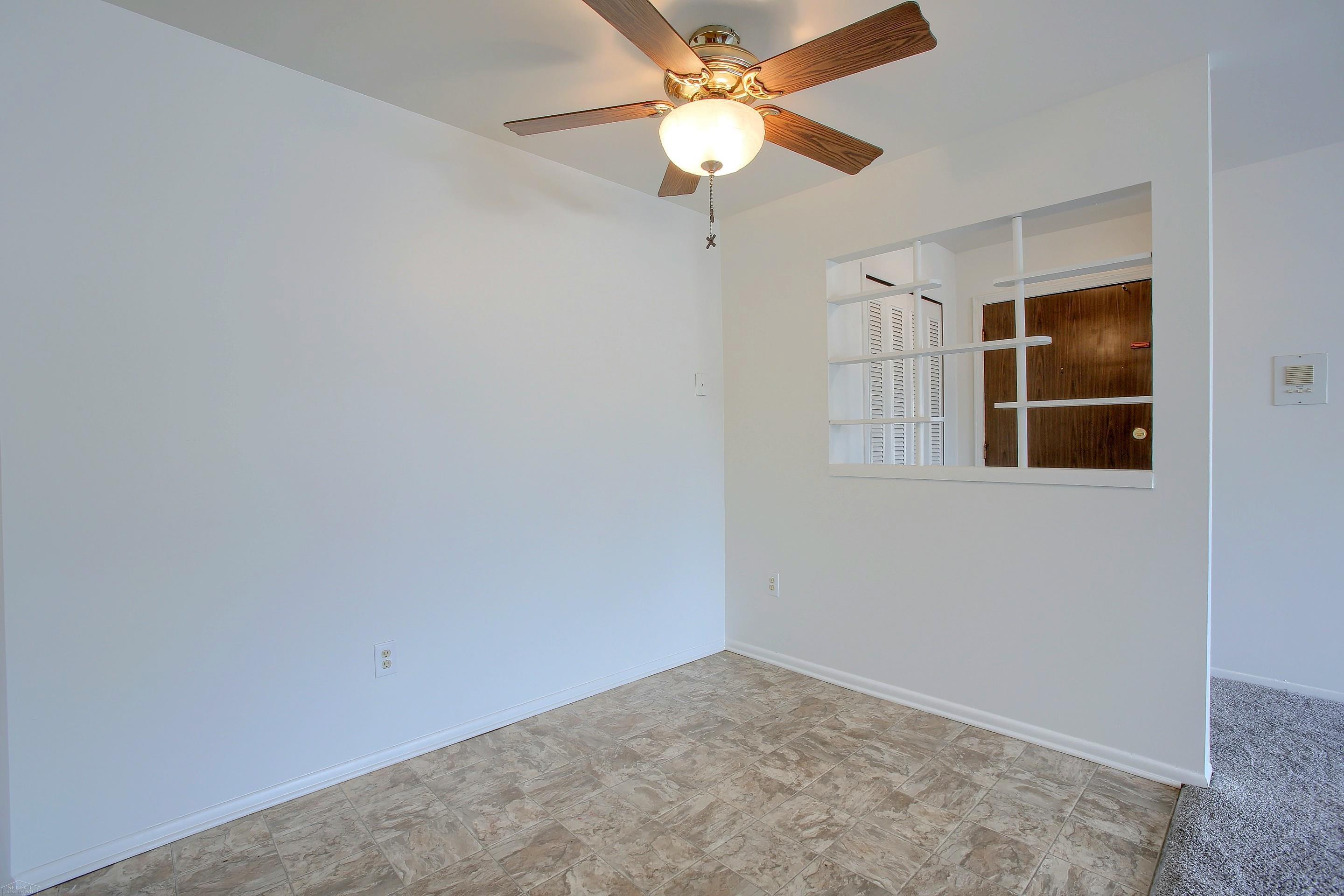 30237 Utica Road Roseville, MI 48066 - Photo 6 of 20