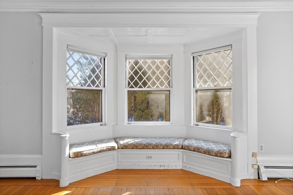 1894 Massachusetts Avenue Lexington, MA 02421 - Photo 6 of 15