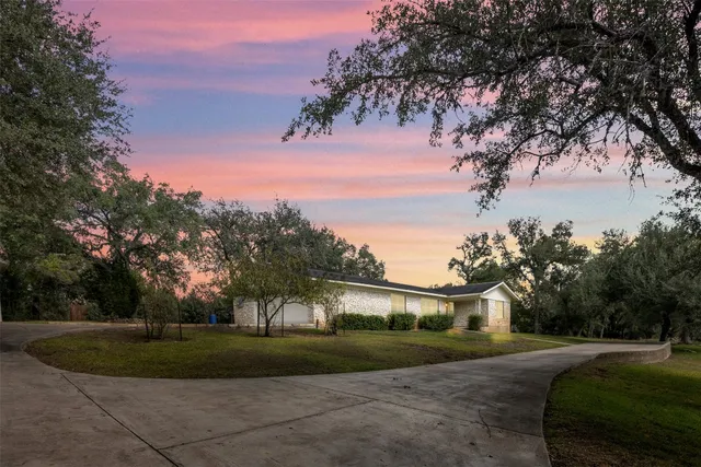 $595,000 | 9504 Flintrock Circle, Austin, TX 78737