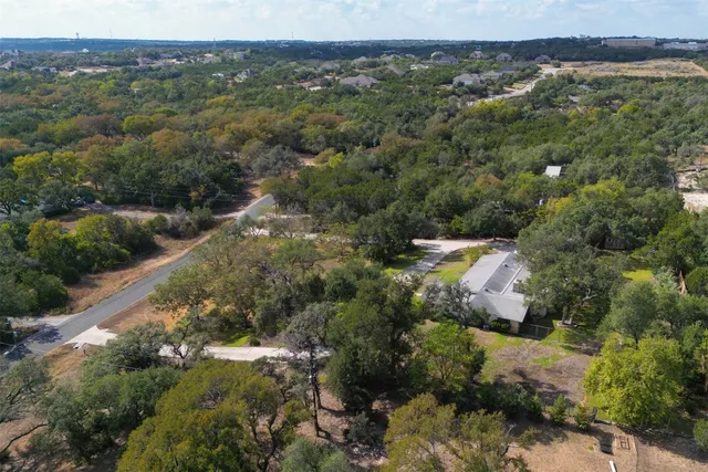 $595,000 | 9504 Flintrock Circle, Austin, TX 78737